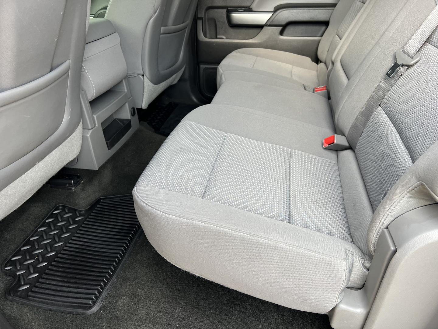 2014 Dark Granite /Gray Chevrolet Silverado 1500 LT (3GCPCREC7EG) with an 5.3L V8 engine, 6-Speed Automatic transmission, located at 4520 Airline Hwy, Baton Rouge, LA, 70805, (225) 357-1497, 30.509325, -91.145432 - 2014 Chevrolet Silverado 1500 Crew Cab LT 2WD 5.3 V8 Gas, 187K Miles, Power Seat, Windows, Locks & Mirrors, Cold A/C, Backup Camera, 20" Alloy Wheels, Tow Package. FOR INFO PLEASE CONTACT JEFF AT 225-413-0981. CHECK OUT OUR A+ RATING WITH THE BETTER BUSINESS BUREAU. WE HAVE BEEN A FAMILY OWNED AND- Photo#12