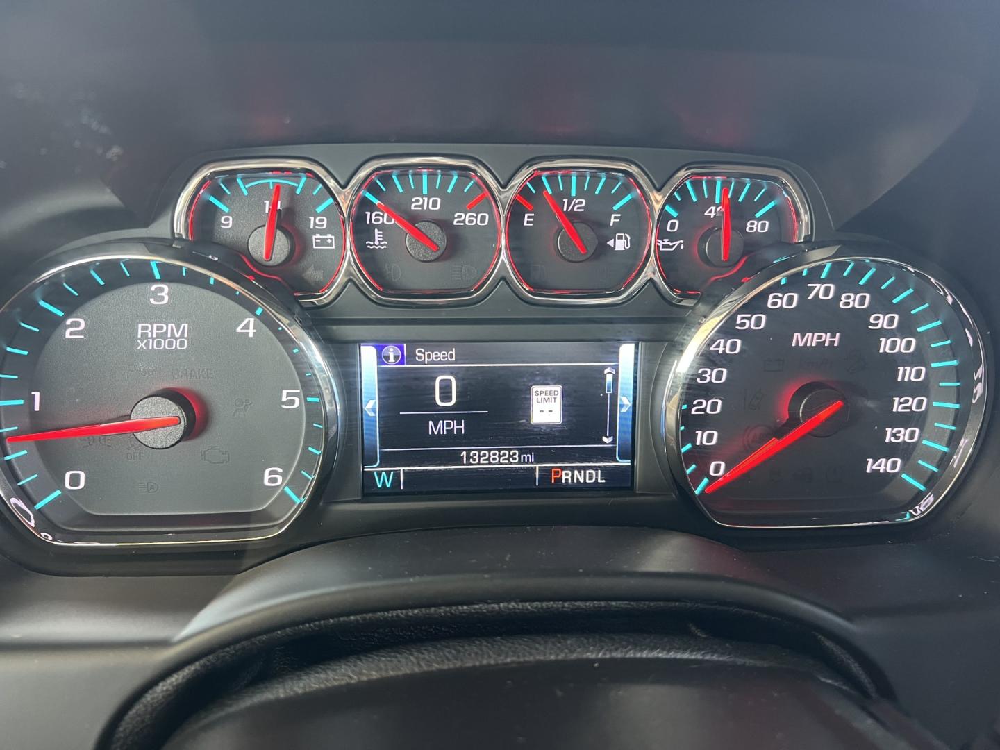 2018 Gray Metallic /Black GMC Yukon XL SLT (1GKS1GKC7JR) with an 5.3L V8 engine, 6-Speed Automatic transmission, located at 4520 Airline Hwy, Baton Rouge, LA, 70805, (225) 357-1497, 30.509325, -91.145432 - 2018 GMC Yukon XL SLT 2WD 5.3 V8 Gas, 132K Miles, Heated & Cooled Leather, Seats 7, Sunroof, DVD, Bose Stereo, All Power, Cold A/C, Power Liftgate, Backup Camera, Tow Package. Has Some Minor Scratches. FOR INFO PLEASE CONTACT JEFF AT 225-413-0981. CHECK OUT OUR A+ RATING WITH THE BETTER BUSINESS BU- Photo#8