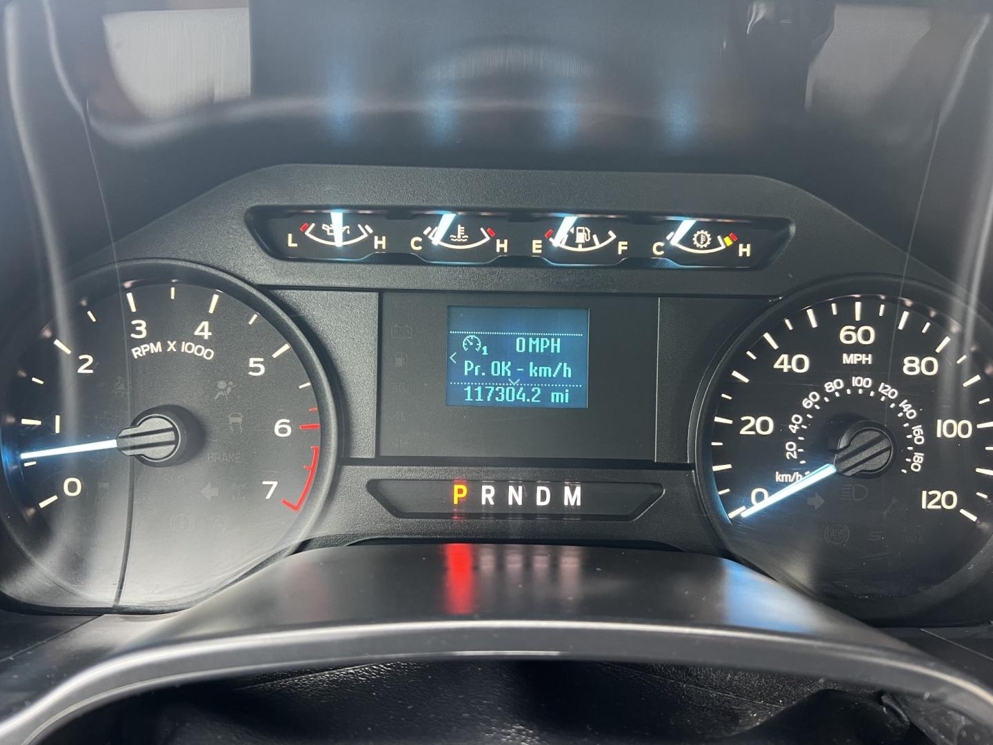 2019 White /Gray Ford F-150 XL (1FTFW1E43KF) with an 3.5L V6 EcoBoost engine, 10 Speed Automatic transmission, located at 4520 Airline Hwy, Baton Rouge, LA, 70805, (225) 357-1497, 30.509325, -91.145432 - 2019 Ford F-150 SuperCrew XL 4X4 **NO ACCIDENTS** 3.5 V6 EcoBoost Gas, 117K Miles, 6.5 Ft Bed, Cold A/C, Seats 6, Tow Package. FOR INFO PLEASE CONTACT JEFF AT 225-413-0981. CHECK OUT OUR A+ RATING WITH THE BETTER BUSINESS BUREAU. WE HAVE BEEN A FAMILY OWNED AND OPERATED BUSINESS AT THE SAME LOCATIO- Photo#8